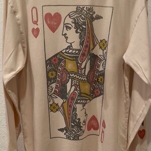 Queen of Hearts Graphic Long Sleeve Tee